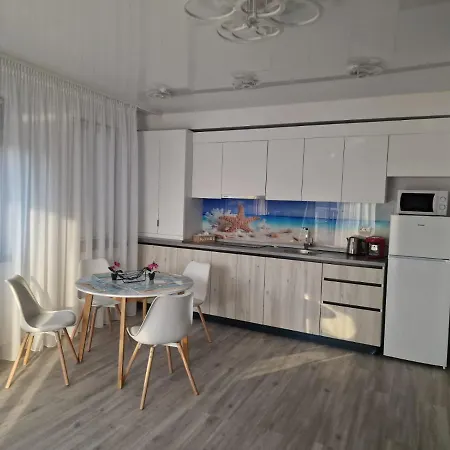 Crystal Sands Apartment