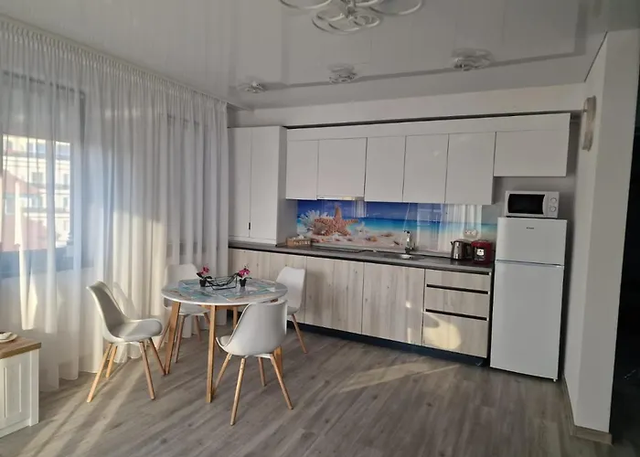 Crystal Sands Apartman